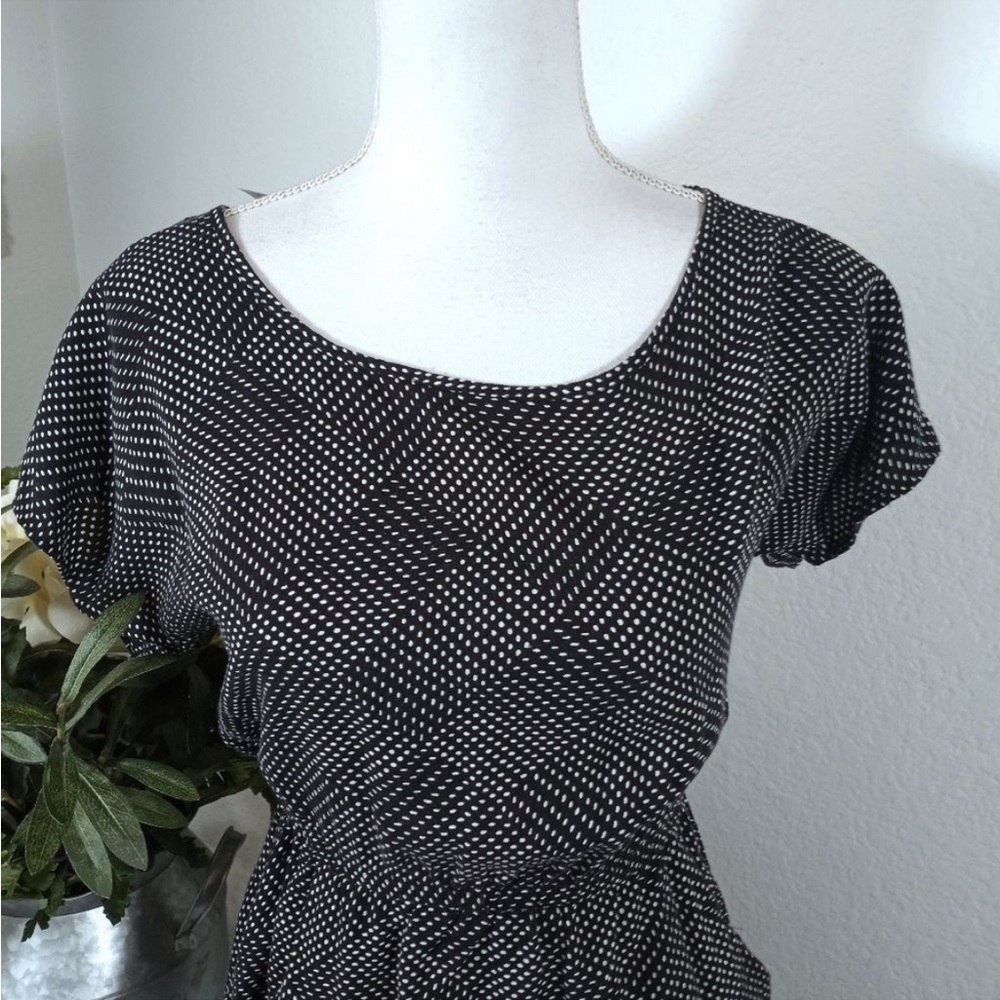 πΈ3/$25 Xhilaration Short Sleeve Black and White Polka Dot Mini Dress, Size M - Picture 6 of 13